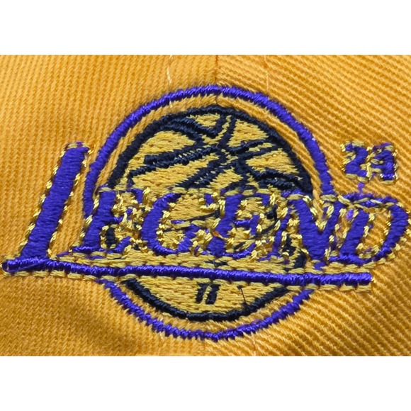 Top Level Los Angeles Lakers Legend 24 Kobe Snapback Hat Cap NBA Purple Splatter - Picture 10 of 12